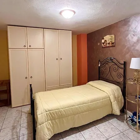 Holiday home Casa Vacanze Don Vartuliddu